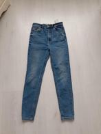 Spijkerbroek Maat 38 Stradivarius, Ophalen of Verzenden, Gedragen, Blauw, W30 - W32 (confectie 38/40)