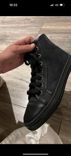 Gucci sneaker nieuw 37 | Cadeau gekregen nog nooit aangehad., Zwart, Nieuw, Ophalen of Verzenden, Gucci