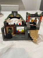 Lego Harry Potter 4752 - Lupos classroom, Ophalen of Verzenden, Zo goed als nieuw, Complete set, Lego