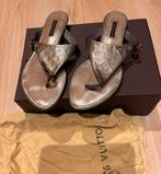 Louis Vuitton teen slippers maat 37 orgineel, Kleding | Dames, -, -, Louis Vuitton, Ophalen of Verzenden