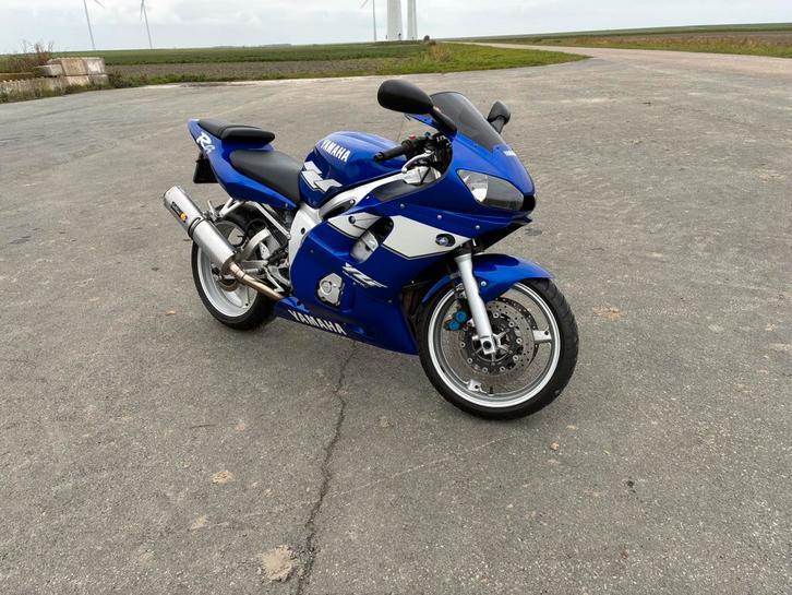 Yamaha R6 bj 1999 KM 32956, Motoren, Motoren | Yamaha, Bedrijf, Super Sport, meer dan 35 kW, 4 cilinders, Motorrijbewijs A, Sportuitlaat