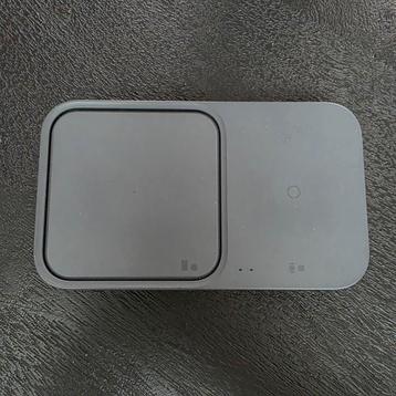Samsung Draadloze Oplader EP-P5400 van € 43 nu € 20 beschikbaar voor biedingen