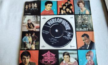 The Beatles I Want To Hold Your Hand 1963 beschikbaar voor biedingen
