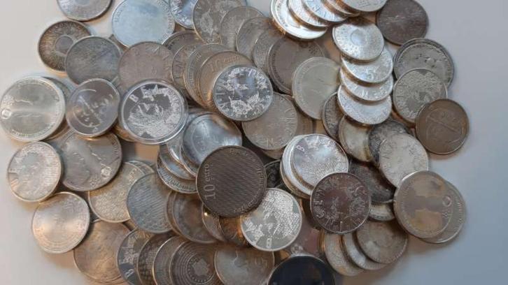 Nederland 5 kilo zilveren 5 en 10 Euromunten, Postzegels en Munten, Munten | Nederland, Setje, Euro's, Koningin Beatrix, Zilver