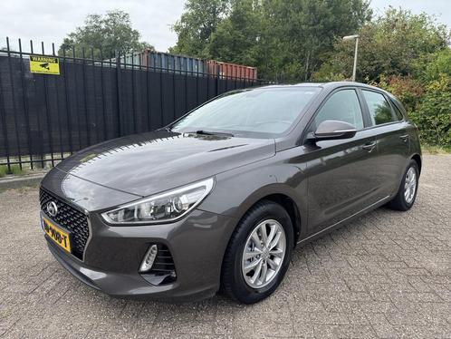 Hyundai i30 1.0 T-GDI First Edition DAB/Clima/Cruise/LMV, Auto's, Hyundai, Bedrijf, Te koop, i30, ABS, Achteruitrijcamera, Airbags