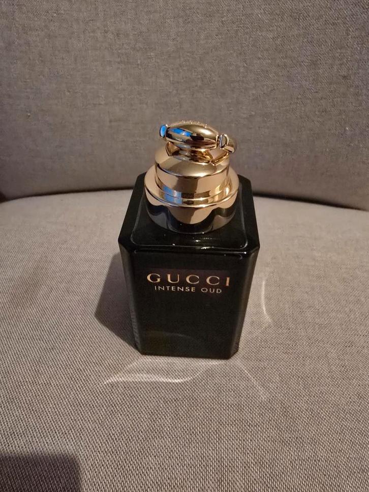 Gucci Oud Intense Parfum - 90% vol, Sieraden, Tassen en Uiterlijk, Uiterlijk | Parfum, Gebruikt, Ophalen of Verzenden