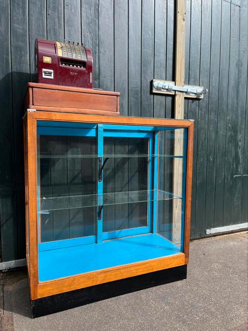 Vintage vitrinekast, Antiek en Kunst, Antiek | Meubels | Kasten, Ophalen