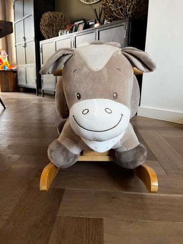 Nattou Hobbelezel/paard tot 36maanden. beschikbaar voor biedingen
