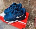 Nieuwe Nike Air Max maat 22 blauw wit rood (4), Jongen of Meisje, Schoenen, Ophalen of Verzenden, Zo goed als nieuw