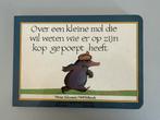 ALS NIEUW - Over een kleine mol die wil weten wie er op…, Werner Holzwarth, Eén stripboek, Ophalen of Verzenden, Zo goed als nieuw
