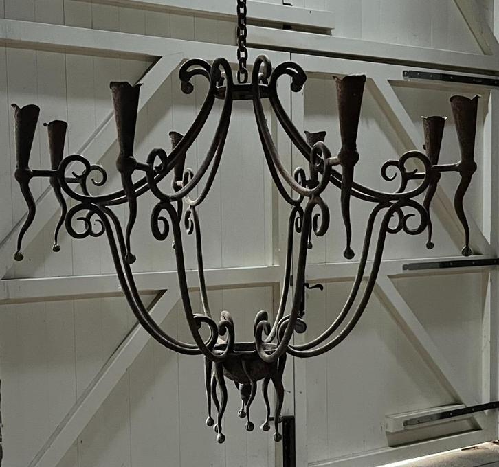 Vintage gietijzeren kroonluchter voor kaarsen, Huis en Inrichting, Lampen | Kroonluchters, Gebruikt, Metaal, Ophalen