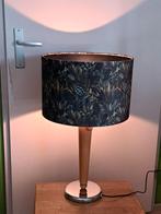 Design tafellamp met trektouwtje en kap met jungle dessin..., Huis en Inrichting, Lampen | Tafellampen, Gebruikt, 50 tot 75 cm