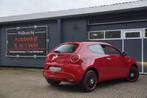 Alfa Romeo MiTo 1.4 Distinctive APPLE CARPLAY DAB+ NAVI, Auto's, Voorwielaandrijving, Stof, Gebruikt, Zwart