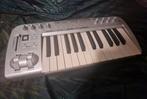Behringer UMX25 MIDI Keyboard - Compact en Krachtig, Ophalen of Verzenden, Gebruikt, Overige aantallen, Midi-aansluiting