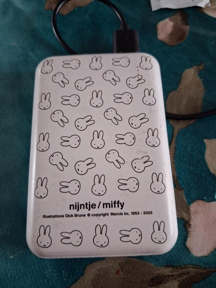 Nijntje Powerbank - Draagbare Oplader, Audio, Tv en Foto, Accu's en Batterijen, Gebruikt, Oplaadbaar, Ophalen of Verzenden