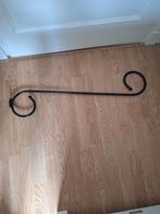 Zwarte ijzeren stang voor aan de wand om hemelbed, gordijnen, Ophalen of Verzenden, Zo goed als nieuw