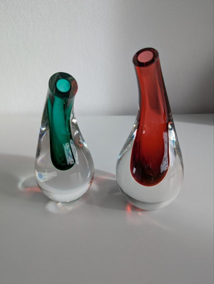 Mondgeblazen glazen vazen - Set van 2, Huis en Inrichting, Woonaccessoires | Vazen, Rood, Minder dan 50 cm, Glas, Ophalen of Verzenden