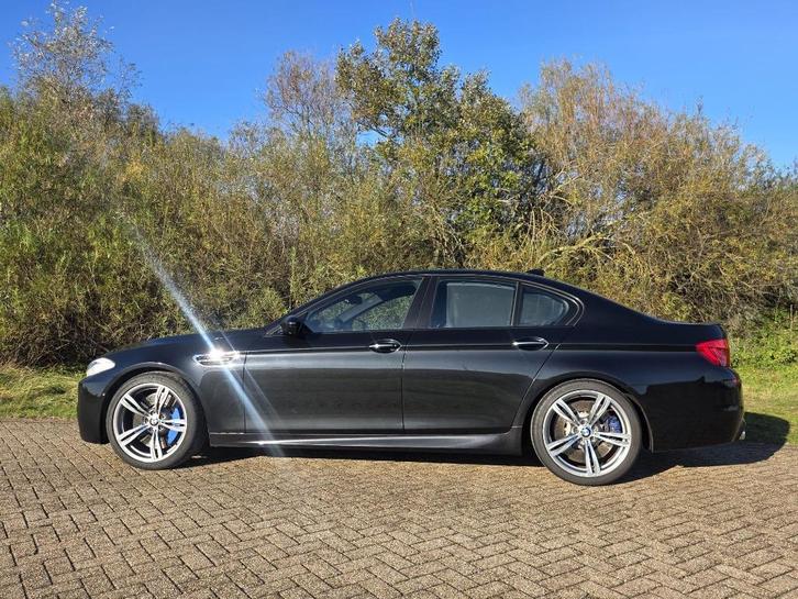 BMW 5-Serie M5 F10 4.4 V8 560PK 2012 NAP, Auto's, BMW, Particulier, 5-Serie, 360° camera, ABS, Achteruitrijcamera, Adaptieve lichten