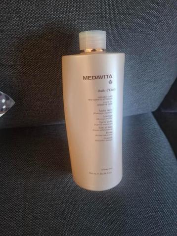 Medavita Huile D'Etoile Sheen Oil Intensive Care Treatment beschikbaar voor biedingen