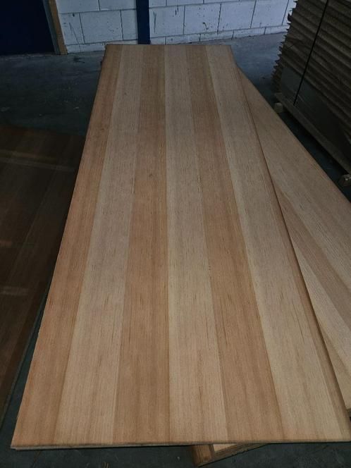 Spaanplaat 5cm platen met echt houtfineer ( 011 ), Doe-het-zelf en Verbouw, Platen en Panelen, Nieuw, Hout, 50 tot 100 mm, Ophalen