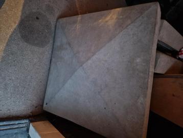 Afdekker beton petje  beschikbaar voor biedingen