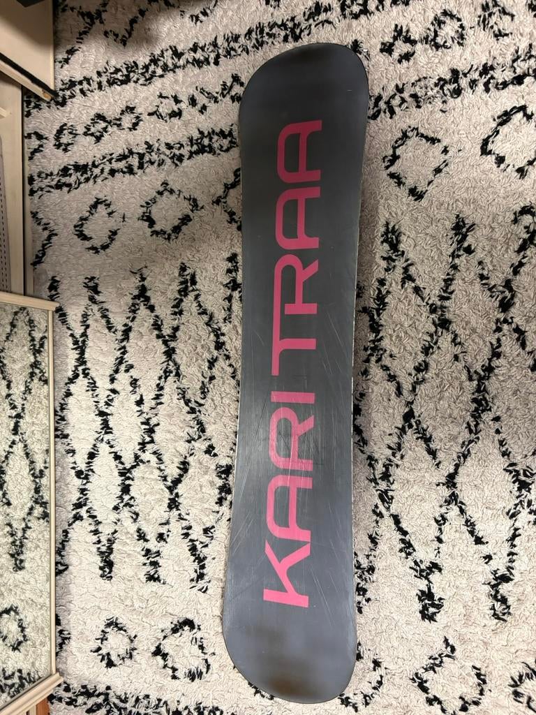 Snowboard 130cm, Sport en Fitness, Snowboarden, Ophalen of Verzenden, Zo goed als nieuw, Board