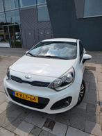 Kia Rio 1.2 I 5DRS 2013 Wit, Auto's, Kia, 450 kg, 40 €/maand, 4 cilinders, Wit