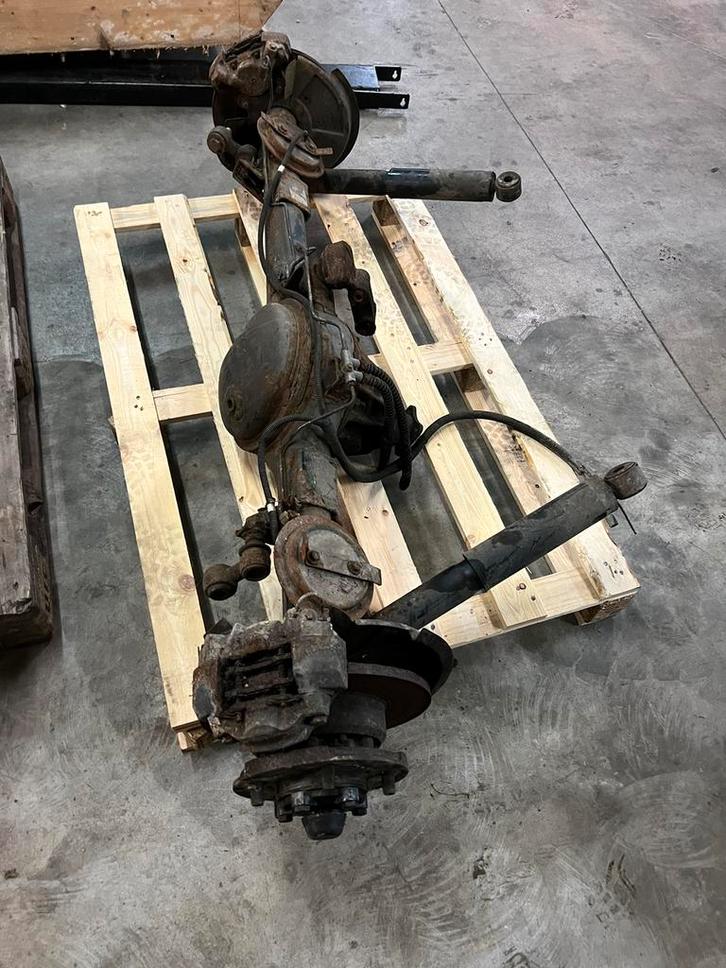 Land Rover defender 110 tdci achteras, Auto-onderdelen, Ophanging en Onderstel, Land Rover, Gebruikt, Ophalen of Verzenden