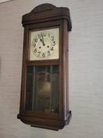 wandklok hout 78 x 34 x 18, Antiek en Kunst, Antiek | Klokken, Ophalen