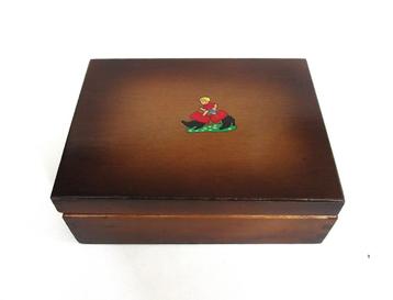 Vintage houten opbergdoos uit de 50 jaren.  beschikbaar voor biedingen