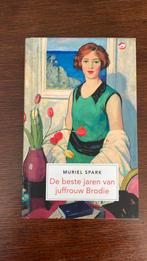 Muriel Spark - De beste jaren van juffrouw Brodie, Ophalen of Verzenden, Zo goed als nieuw, Nederland, Muriel Spark