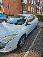 Renault Mégane 1.6 16V 81KW Coupe 2009 Wit, Auto's, Voorwielaandrijving, 4 cilinders, Wit, Euro 4