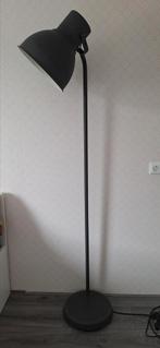 Staande lamp Ikea, Huis en Inrichting, Lampen | Vloerlampen, Ophalen, Gebruikt, 150 tot 200 cm