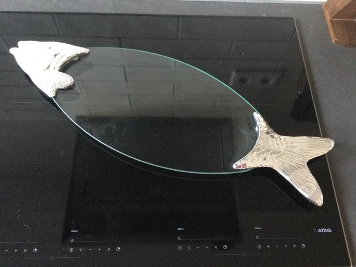 Verzilverde visschaal met glazen plaat BMFN jaren ‘70., Huis en Inrichting, Keuken | Keukenbenodigdheden, Gebruikt, Ophalen of Verzenden