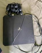 Play Station 4, Spelcomputers en Games, Ophalen of Verzenden, Zo goed als nieuw, Met 2 controllers, Slim
