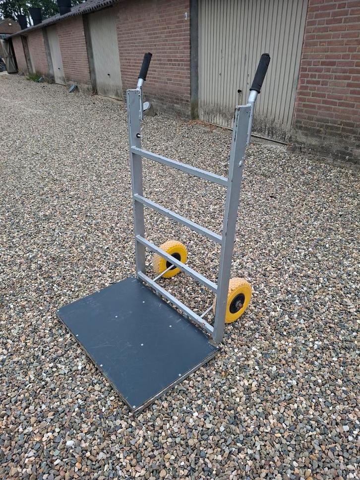 Steekwagen te koop, Doe-het-zelf en Verbouw, Transportwagens, Zo goed als nieuw, Steekwagen, Ophalen of Verzenden