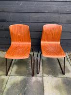 Vintage school stoelen 2x, Twee, Ophalen of Verzenden, Zo goed als nieuw