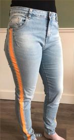 Nieuwe Maryley jeans met neon bies, Kleding | Dames, Spijkerbroeken en Jeans, Nieuw, Maryley, W30 - W32 (confectie 38/40), Ophalen of Verzenden