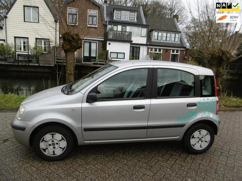 Fiat Panda 1.1 Active Stuurbekr. Hoge instap Zuinig APK Maar, Auto's, Fiat, Bedrijf, Te koop, Panda, ABS, Airbags, Metallic lak