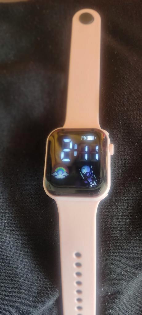 Leuk Roze Horloge ideaal voor kids, Sieraden, Tassen en Uiterlijk, Horloges | Kinderen, Nieuw, Meisje, Roze, Ophalen of Verzenden