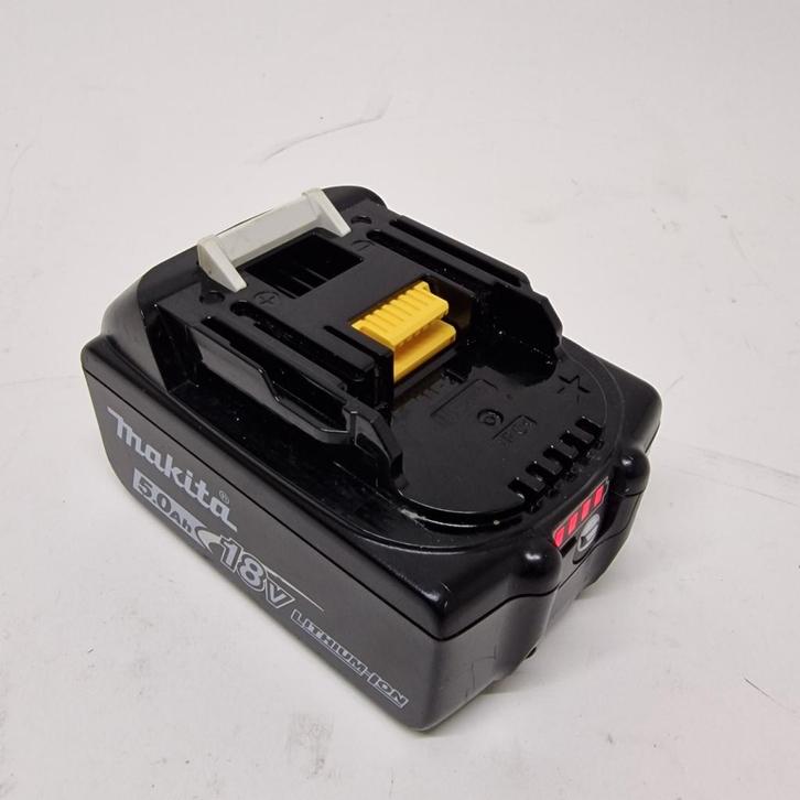 Makita BL 1850B 18v 5.0Ah Accu | Incl Garantie, Doe-het-zelf en Verbouw, Gereedschap | Handgereedschap, Zo goed als nieuw