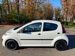 Peugeot 107 1.0 Airco - 5 deuren - 101.000 km., Auto's, Peugeot, Voorwielaandrijving, Euro 5, Gebruikt, 4 stoelen