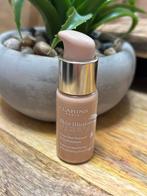 Clarins Skin Illusion Velvet Foundation 112.3N tester, Ophalen of Verzenden, Zo goed als nieuw, Beige, Gehele gezicht