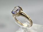 Gouden Vintage ring edelsteen tanzaniet en diamant. 2025/856, ., Paars, Ophalen of Verzenden, Zo goed als nieuw