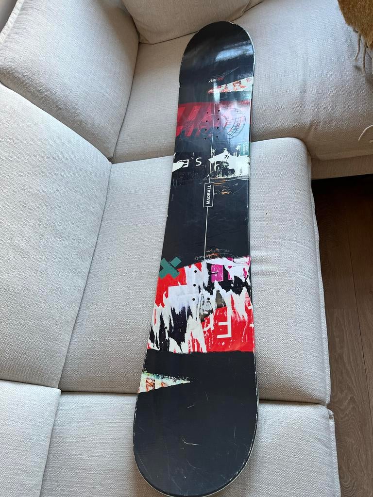 Beginnersboard! Gebruikt Madball Gravity Snowboard - 155cm, Ophalen, Gebruikt, Board