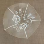 Design fruit / schaal van mat en helder glas, Ophalen of Verzenden, Zo goed als nieuw, Rond, Glas