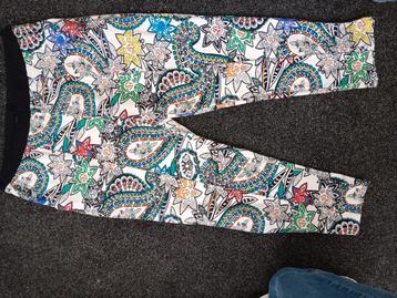 Te Koop: PLUS BASICS Broek,  mt 44. Travelstof (J-04) beschikbaar voor biedingen