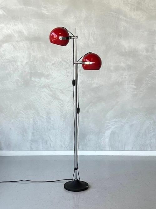 Jaren 70 vloerlamp vintage bollamp retro rood design 1970s, Huis en Inrichting, Lampen | Vloerlampen, Gebruikt, 100 tot 150 cm