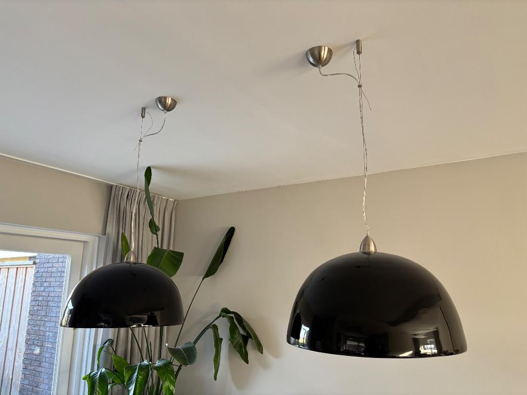 2 x Good&Mojo hanglampen Halong zwart te koop, Huis en Inrichting, Lampen | Hanglampen, Ophalen, Overige materialen, Scandinavisch, bohemian