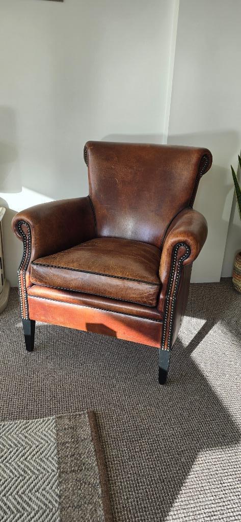 Fauteuil schapenleer - IN PRIJS VERLAAGD, Huis en Inrichting, Fauteuils, Zo goed als nieuw, Leer, 75 tot 100 cm, 75 tot 100 cm